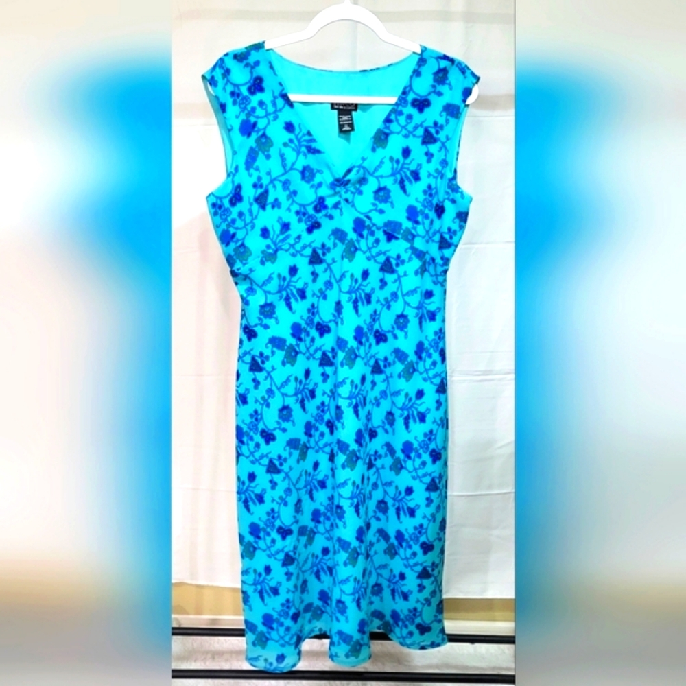 NY & CO Midi Flower Print Dress